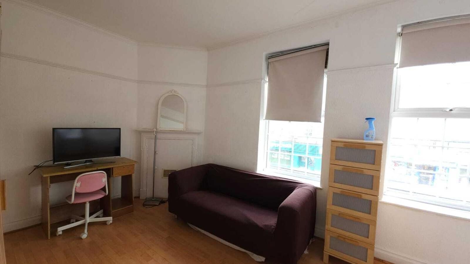 London Edgware Station Apartment Номер фото