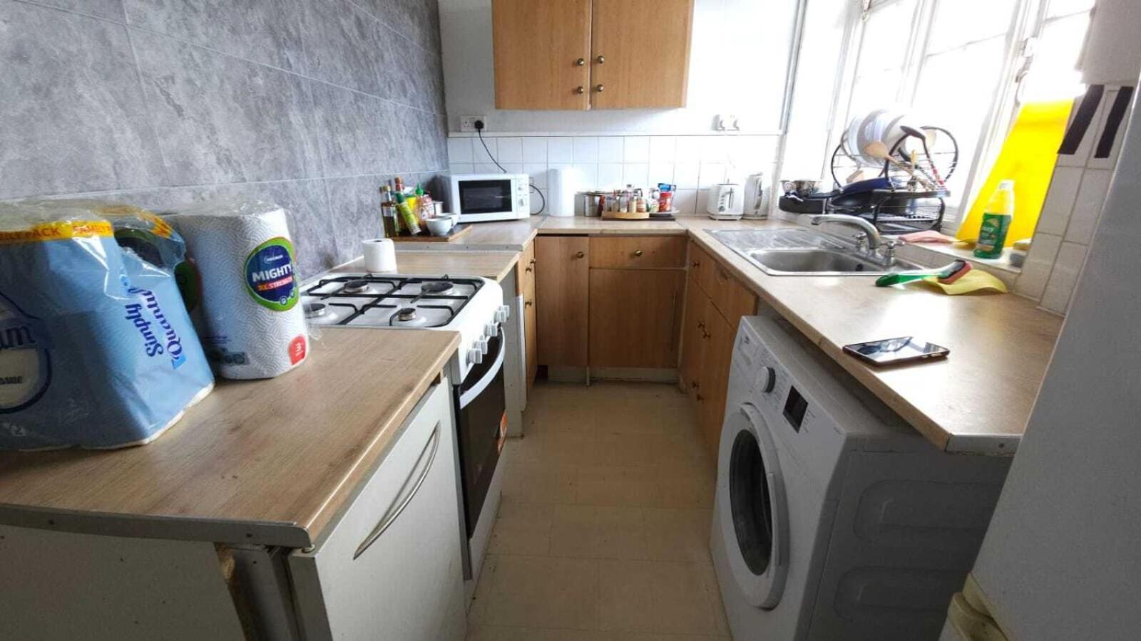 London Edgware Station Apartment Номер фото