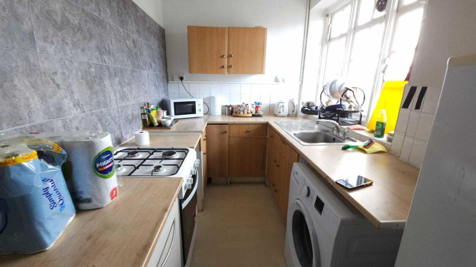 London Edgware Station Apartment Номер фото